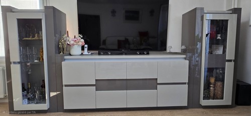 Salon complet à - 🛋️,