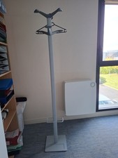 porte manteau sur pied