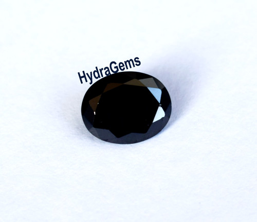 Diamant noir naturel - , taille