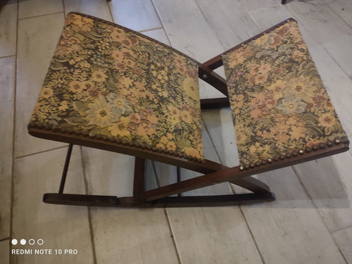 Ancien repose pieds bois - repose, en