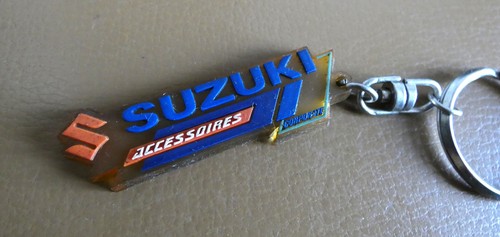 Porte clé moto suzuki - clé,