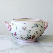 Gien. Cache-pot en faïence