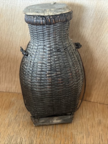 Ancien panier avec couvercle - panier,
