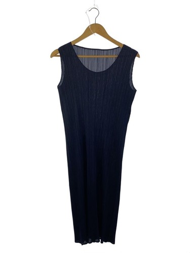 Pleats please issey miyake - pleats,