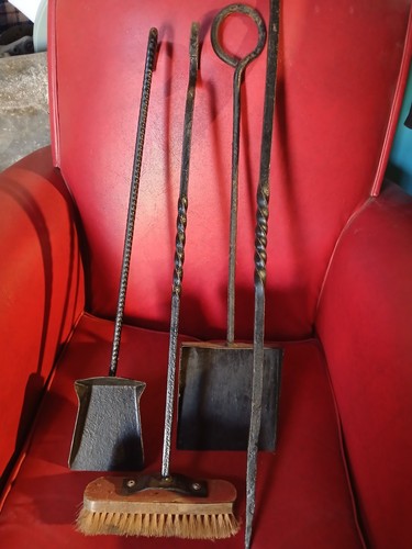 Ensemble outils cheminée