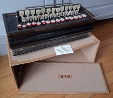 Rare Louis-Philippe Accordéon