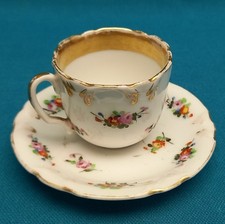 XIX° Tasse et sous tasse porcelaine polychrome et or de PARIS décor floral