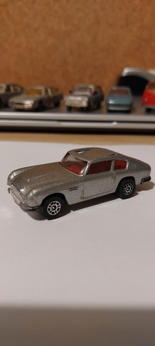 Corgi aston martin db6 - aston,