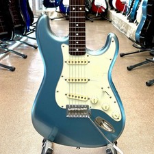 Guitare électrique Squier