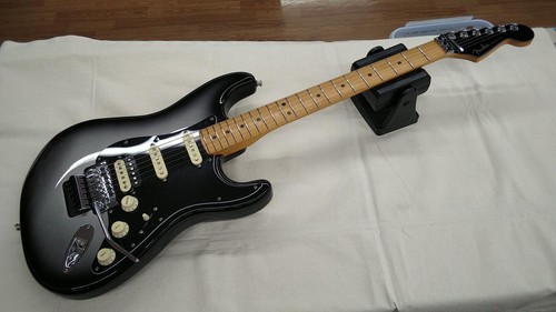 Guitare électronique fender - guitare,