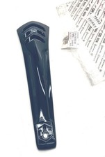 Cache carenage face avant