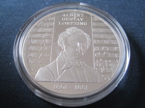 Medal for euro 2001 - for,