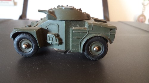 Automitailleuse panhard aml - panhard,