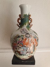 Exceptionnel Vase Porcelaine