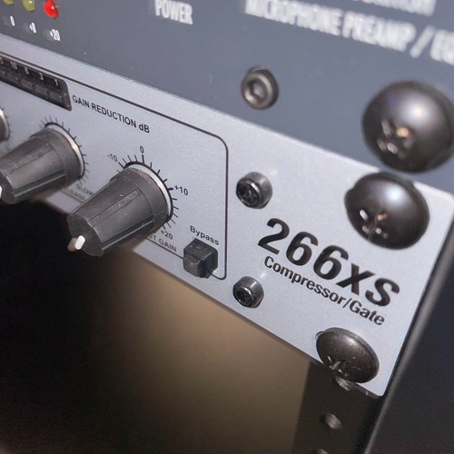 Dbx 266xs professional audio - 266xs,