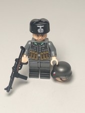   WW2 soldier minifigure 