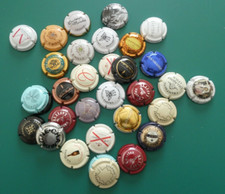 LOT 30 PLAQUES CAPSULES