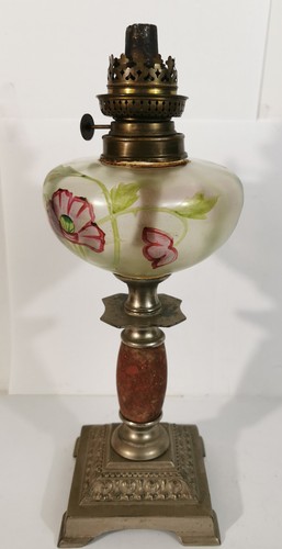 Ancienne lampe pétrole en - ancienne, a