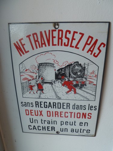 Ancienne plaque emaillee - ancienne,