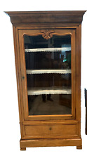 Vitrine Louis Philippe en noyer XIX siècle