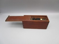 Ancienne boite bois de jeu de Dominos - complet