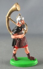 Injectaplastic - 45mm Figure - Romans Pedestrian Parading Horn Copy Elastolin 840