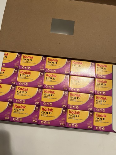 Kodak gold 200 iso film - gold,