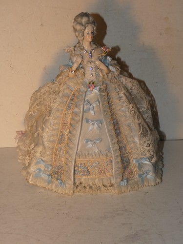 Demi figurine femme poupee - femme,