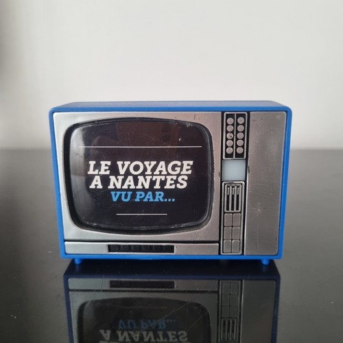 Tele visionneuse voyage - visionneuse, a