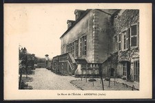 Old postcard Arsonval, Le Mazet de l'Évêché with garden and fence wall 
