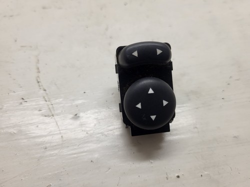 Bouton réglage rétroviseur
