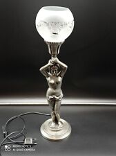 Ancienne grande lampe femme