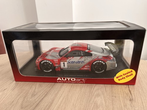 Autoart nissan xanavi - 1/18,