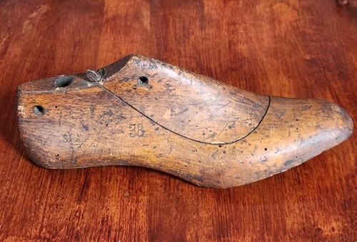 Forme chaussure bois moule - chaussure,