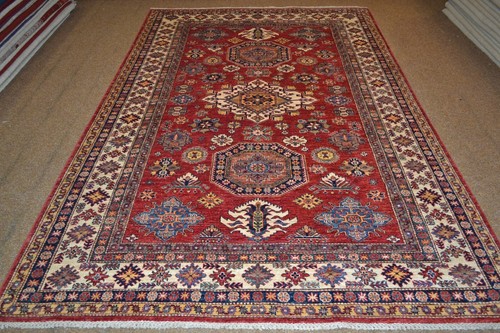 Tapis oriental fait main - fait,