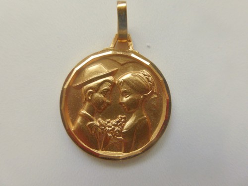 Médaille neuve les amoureux - neuve,