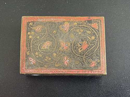 Ancienne boite - boite, a