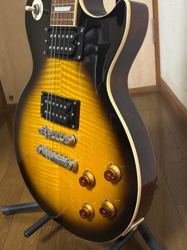 Guitare électrique modèle
