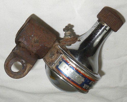Dynamo velo ancien old bike - dynamo,