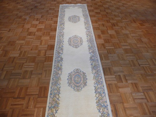 Hand knotted runner - x,