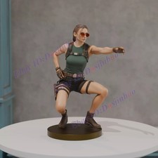 Lara Croft Squat 1/8 1/6 1/4