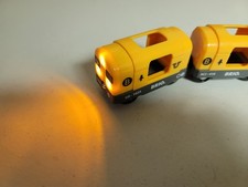 Brio World Wooden Yellow Metro Train KB-1025 ACJ-418 Lights & Sounds