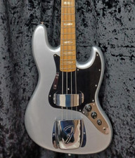 [Fender] Guitare basse électrique vintage 1976 Jazz Bass Made in US repeinte ...