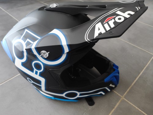 Casque airoh twist néon - airoh, 2.0