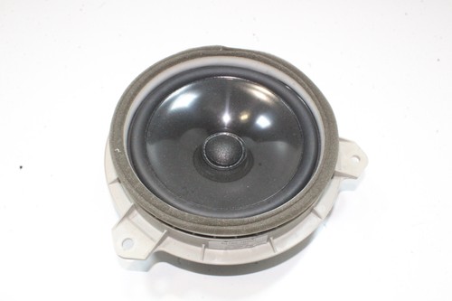 Lexus 200h haut parleur - ct,