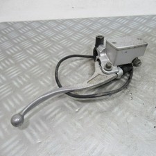 Maitre cylindre avant droit