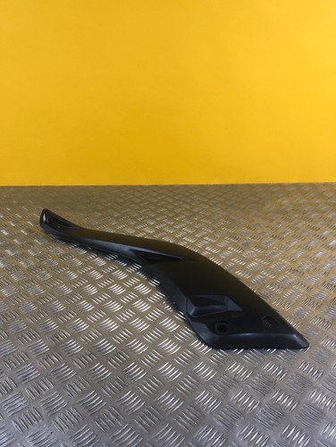 Cache laterale droit pour - laterale,