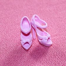 Paire de chaussures / talons parmes pour poupée Barbie Mattel vintage