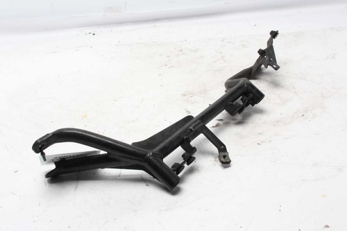 Support chute avant gauche - avant,