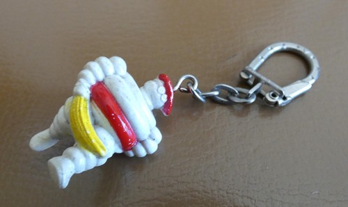 Ancien porte clé - , bidendum